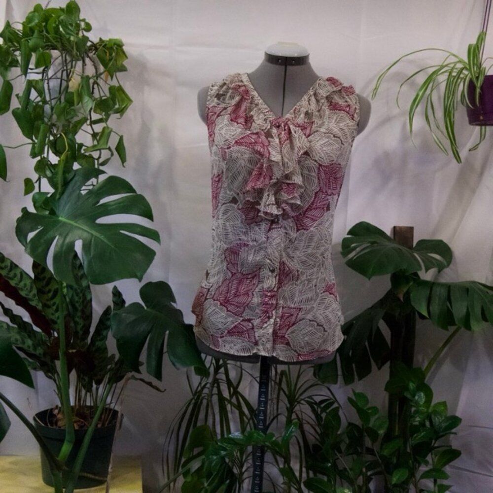 Banana Republic Sheer Leaf-Patterned, Sleeveless Button-Up, Size S - Picture 5 of 5